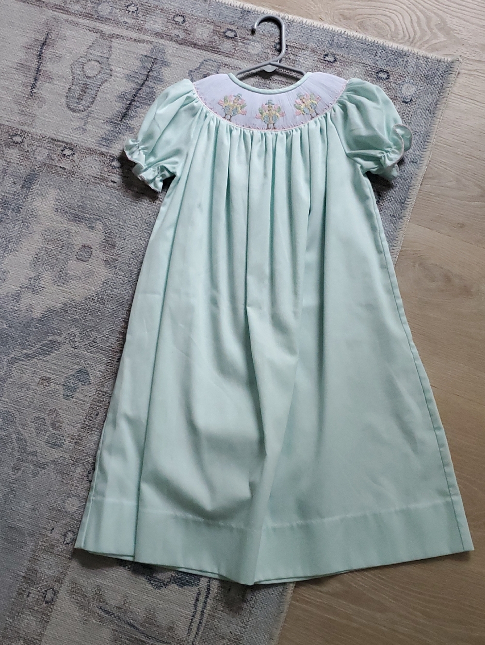 Lulu Bebe Girls Smocked Embroidered Pastel Thanksgiving Turkey Dress Sz6